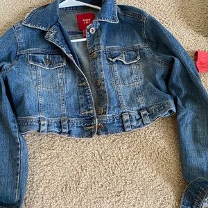 Crop denim jacket
